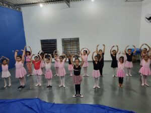 Ballet.jpeg-300x225.jpg